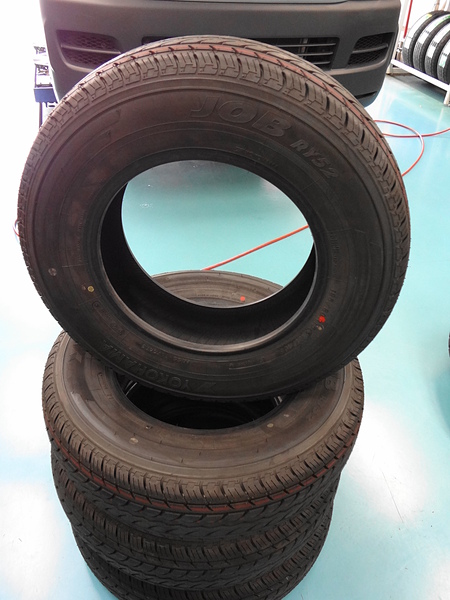 ���R�n�}�^�C���@RY52